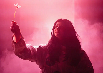 Divadlo DISK: Krtek kámen kyanid