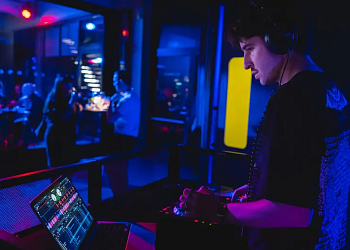 PULSE LIVE: Yungstifi