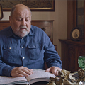 Arnošt Vašíček: Lovec záhad