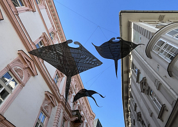 Sculpture Line