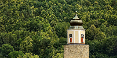 Hrad  a kostel Žulová