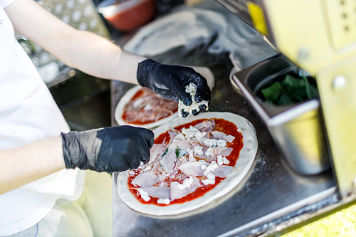 Chutě kraje – festivaly regionálních potravin a gastro zážitků