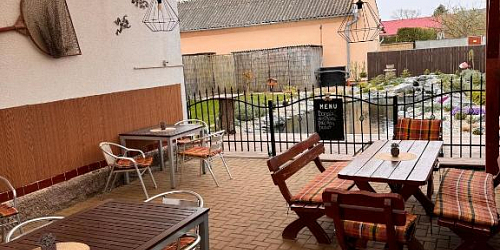 Rybářská restaurace a penzion U Horáků