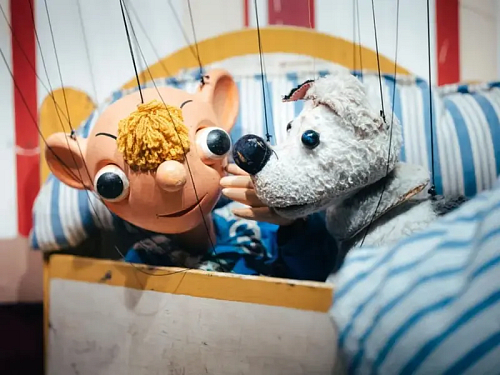 TÉČKO: Hurvínkova cesta do Tramtárie