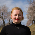 Anna Bloch Štičková, Klára Goldstein, Tim Postovit: Mladé víno z moravských (a českých) obcí