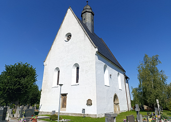 Hřbitovní kostel svatého Kříže Javorník