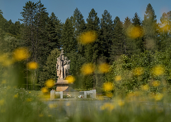 Das Zweitenweltkriegsopferdenkmal in Javoříčko