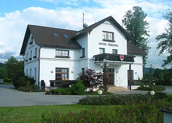 Hotel Žerotín