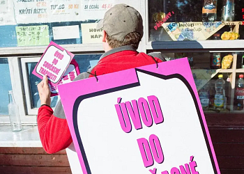 Úvod do současné trapnosti